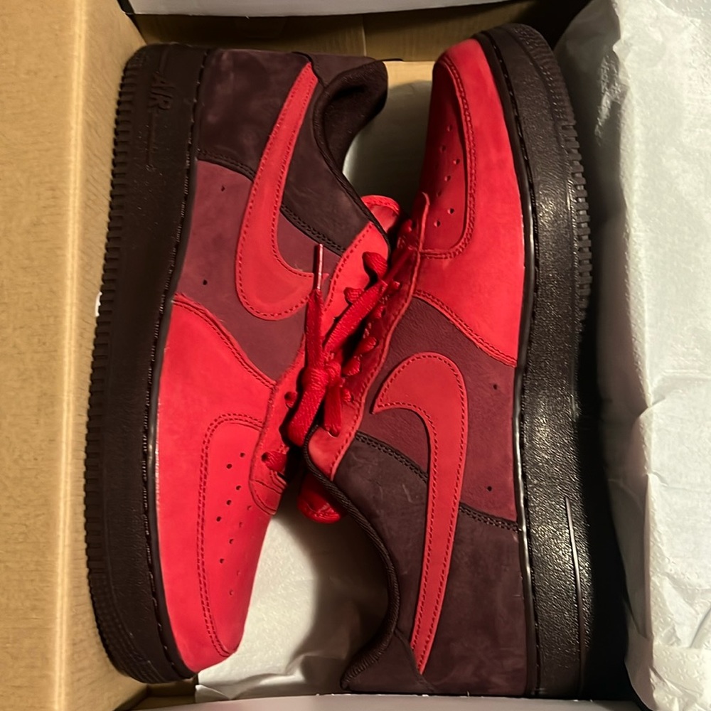MEN NIKE AF1 SNEAKERS!
